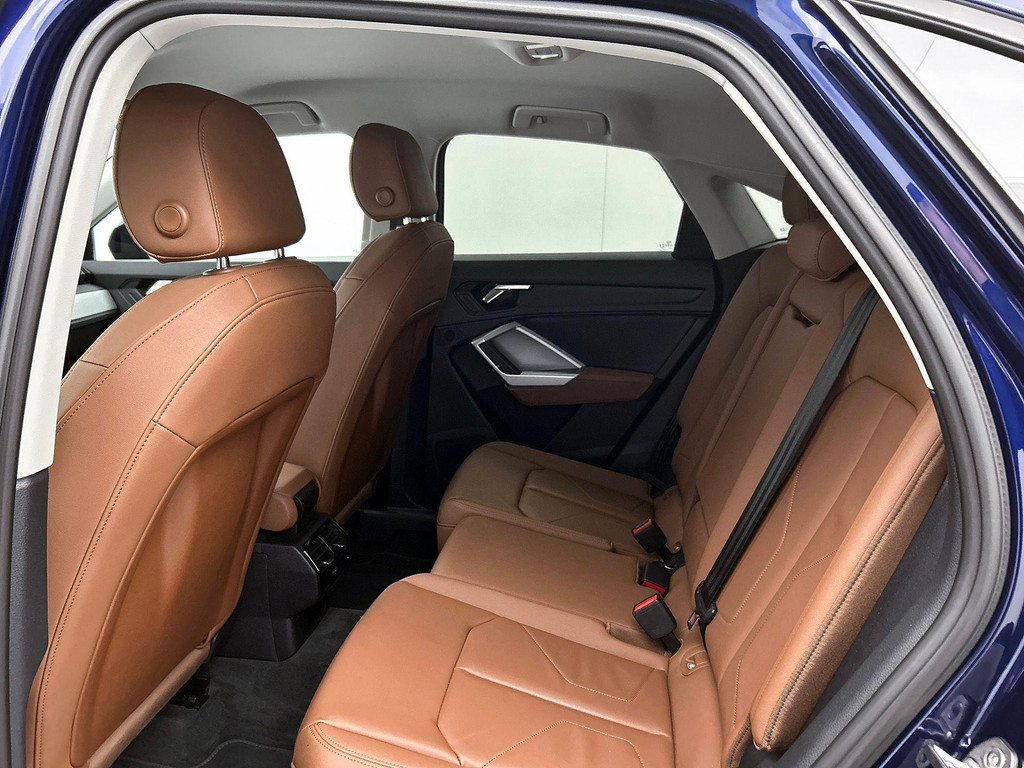 Audi Q3 Sportback (KHD12B) met abonnement