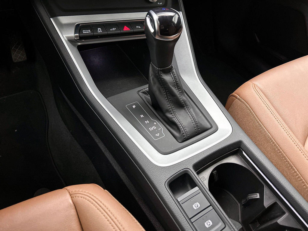 Audi Q3 Sportback (KHD12B) met abonnement