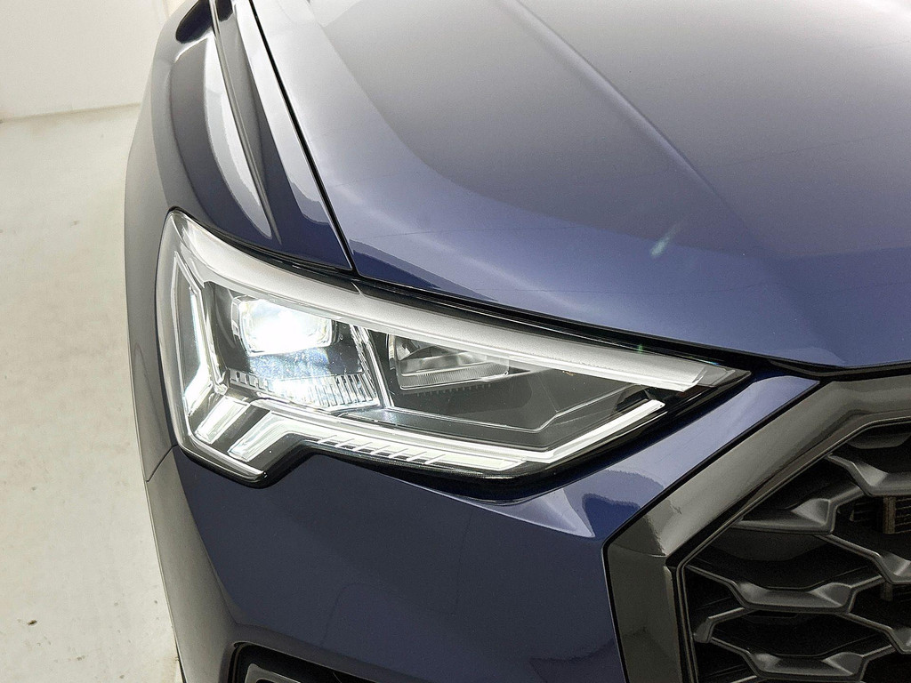 Audi Q3 Sportback (KHD12B) met abonnement
