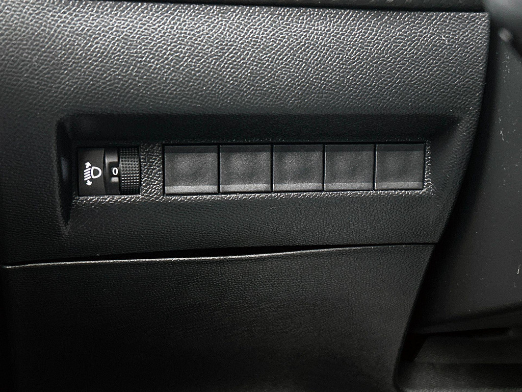 Peugeot 2008 (KGS92K) met abonnement