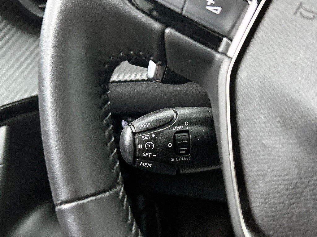 Peugeot 2008 (KGS92K) met abonnement