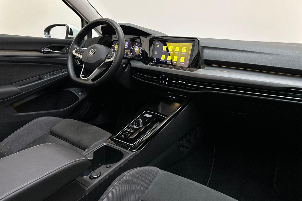 Volkswagen Golf (KGV49F) met abonnement