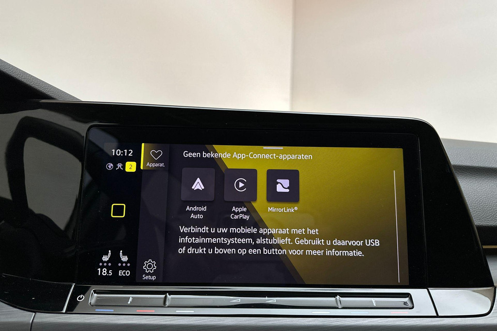 Volkswagen Golf (KGV49F) met abonnement