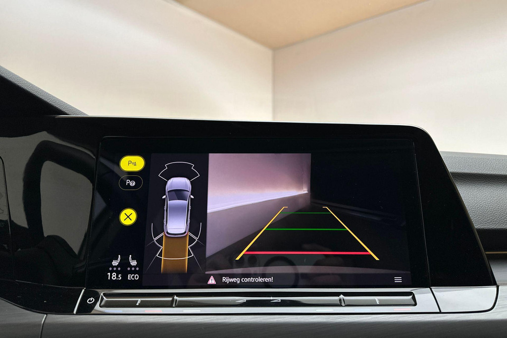 Volkswagen Golf (KGV49F) met abonnement