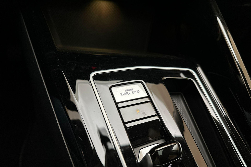 Volkswagen Golf (KGV49F) met abonnement