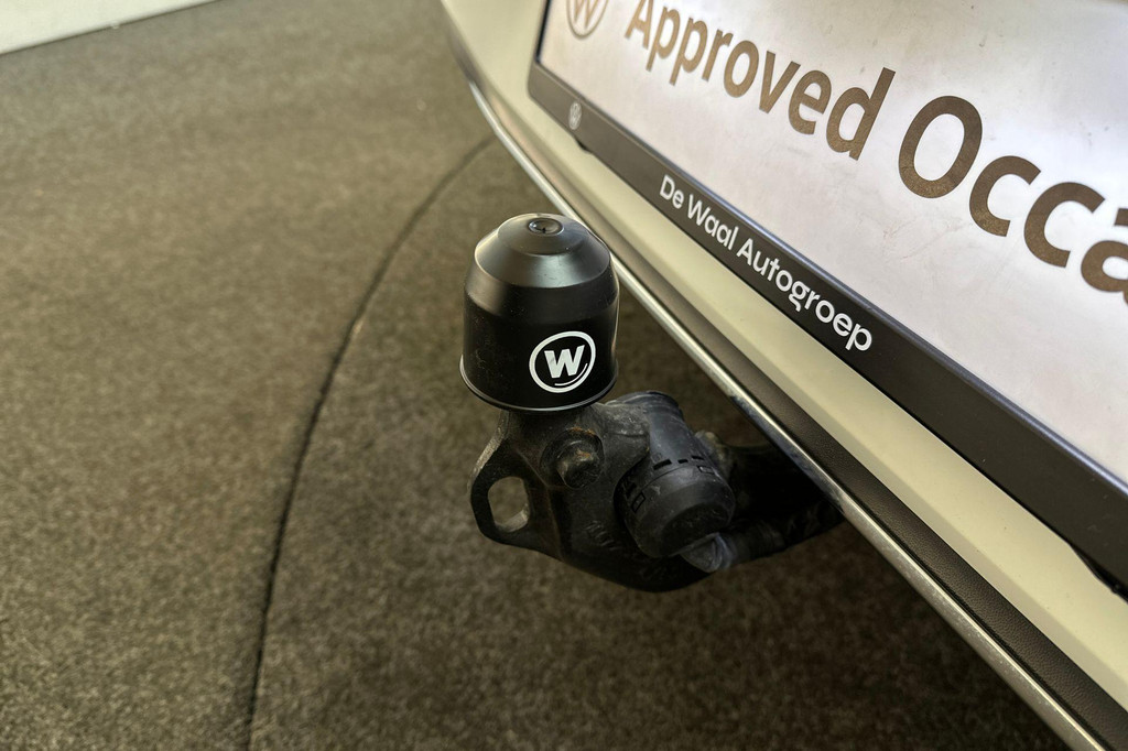 Volkswagen Golf (KGV49F) met abonnement