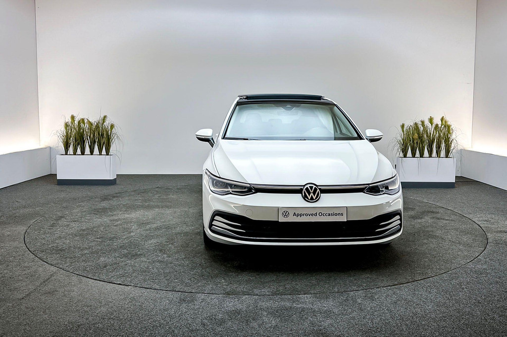 Volkswagen Golf (KGV49F) met abonnement