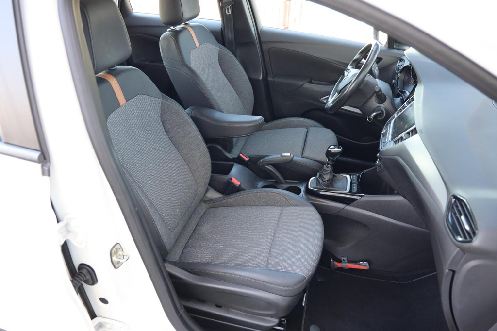 Opel Crossland (N228KK) met abonnement