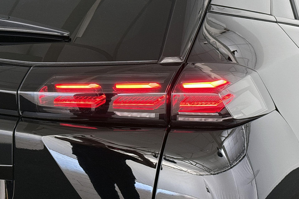 Peugeot 2008 (HTP89S) met abonnement
