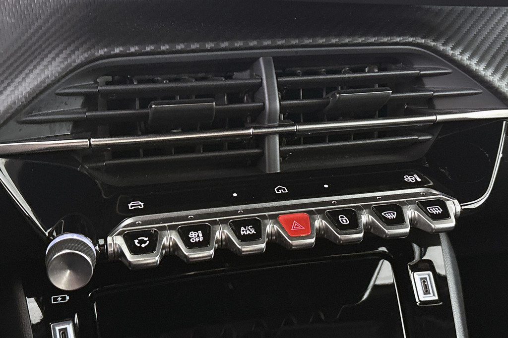 Peugeot 2008 (HTP89S) met abonnement