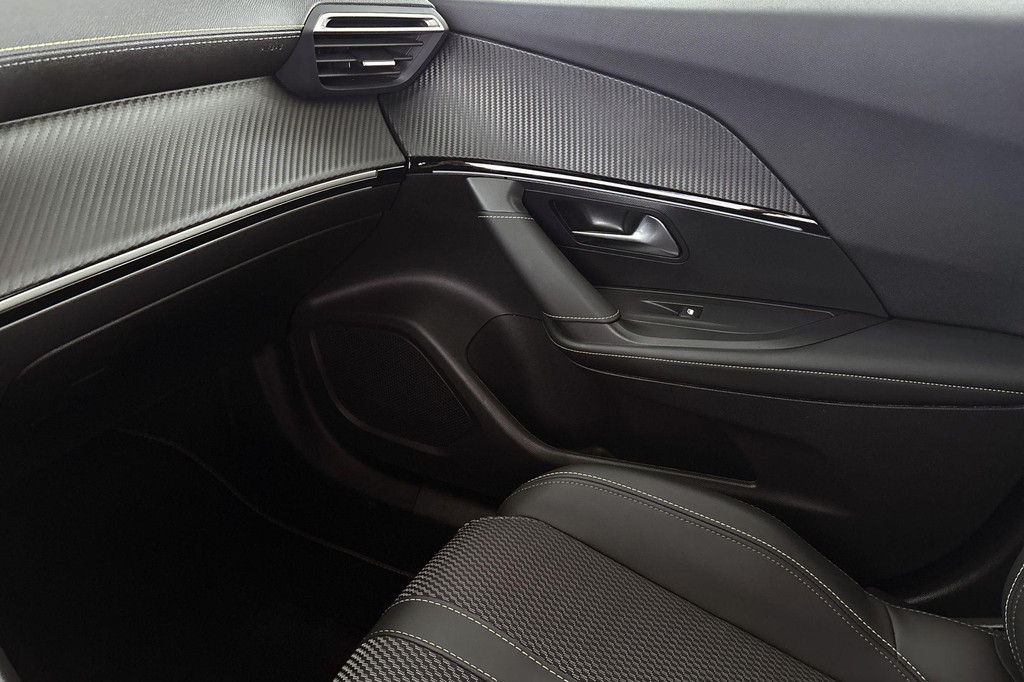 Peugeot 2008 (HTP89S) met abonnement