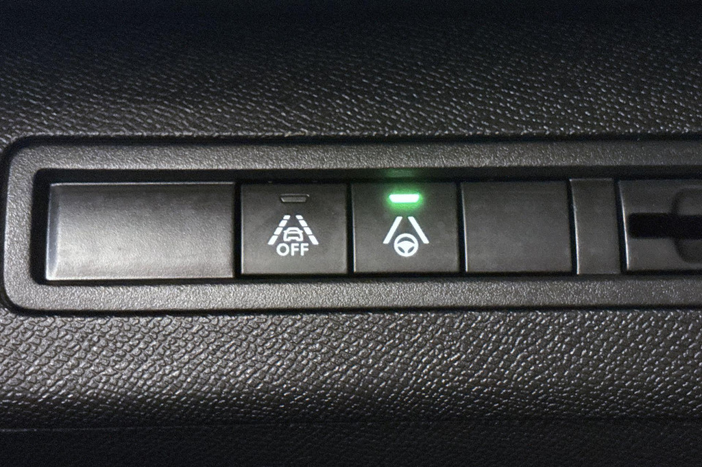 Peugeot 5008 (KGL34T) met abonnement