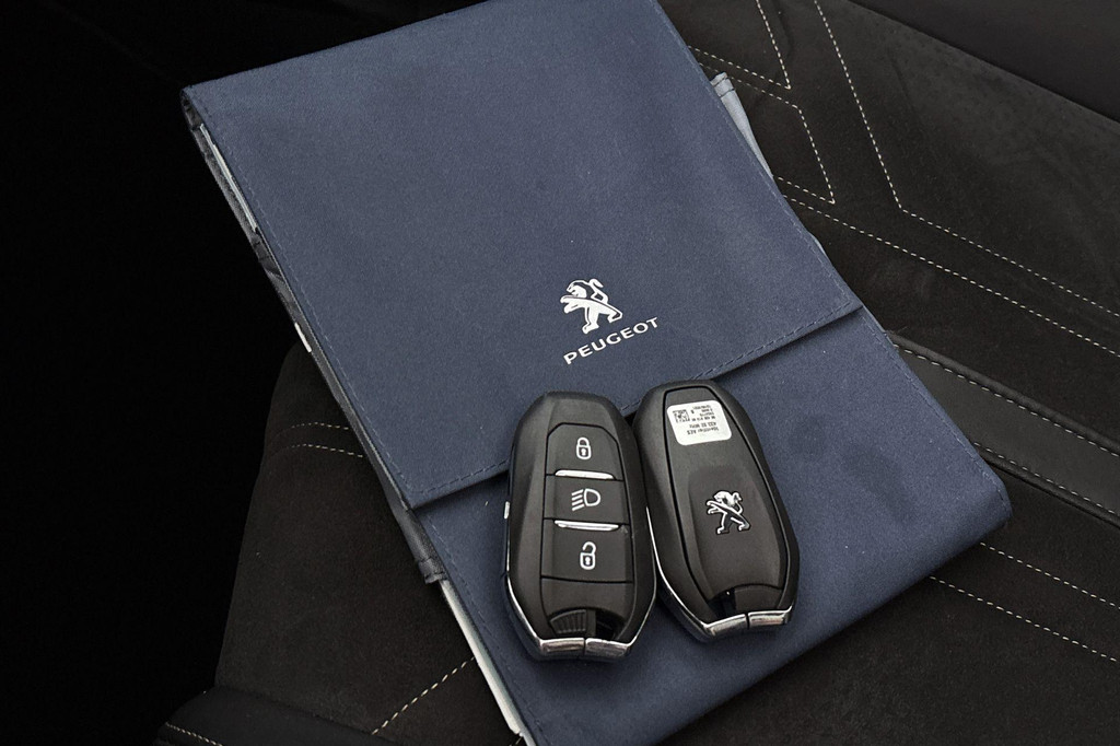 Peugeot 5008 (KGL34T) met abonnement