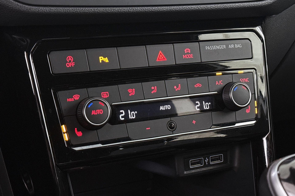 Volkswagen T-Cross (H765PN) met abonnement
