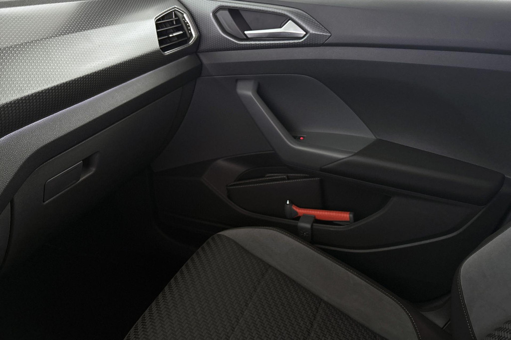 Volkswagen T-Cross (H765PN) met abonnement
