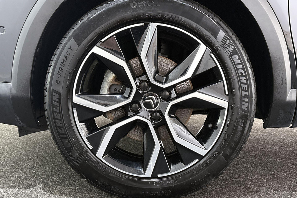 Citroën Ë-C4 (KFN97G) met abonnement