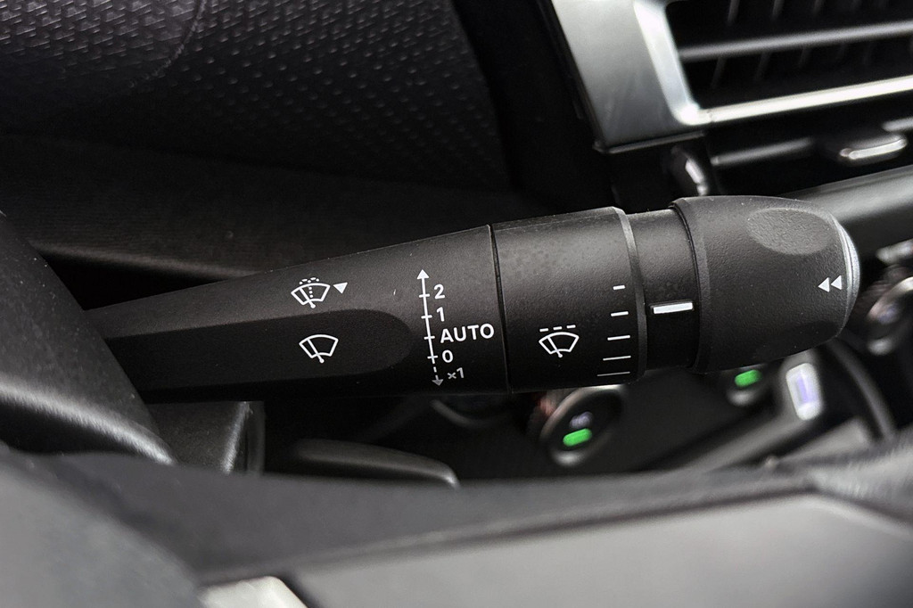Citroën Ë-C4 (KFN97G) met abonnement