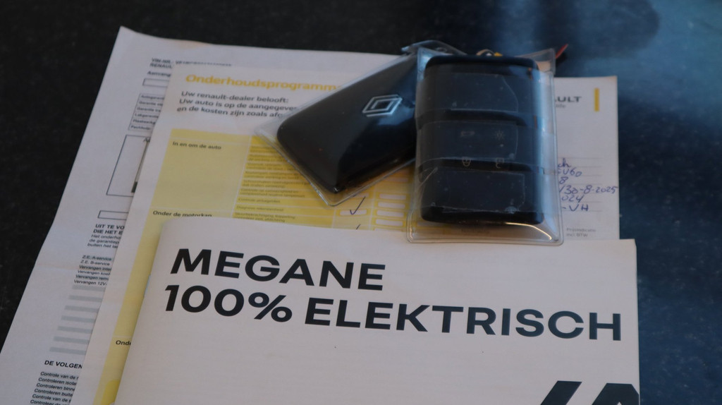 Renault Mégane (T064VH) met abonnement