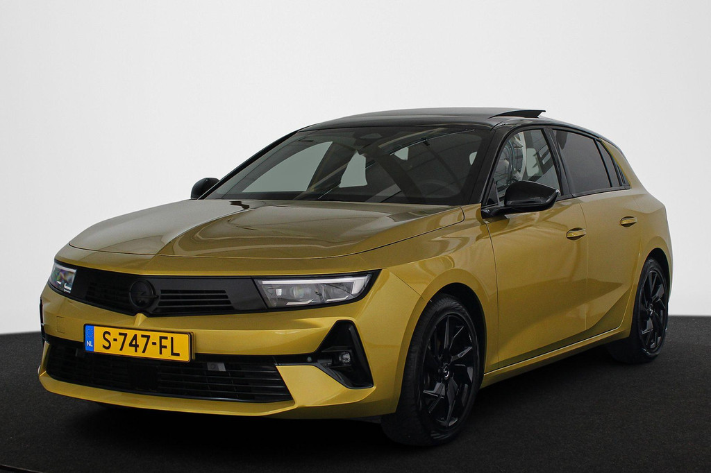Opel Astra (S747FL) met abonnement