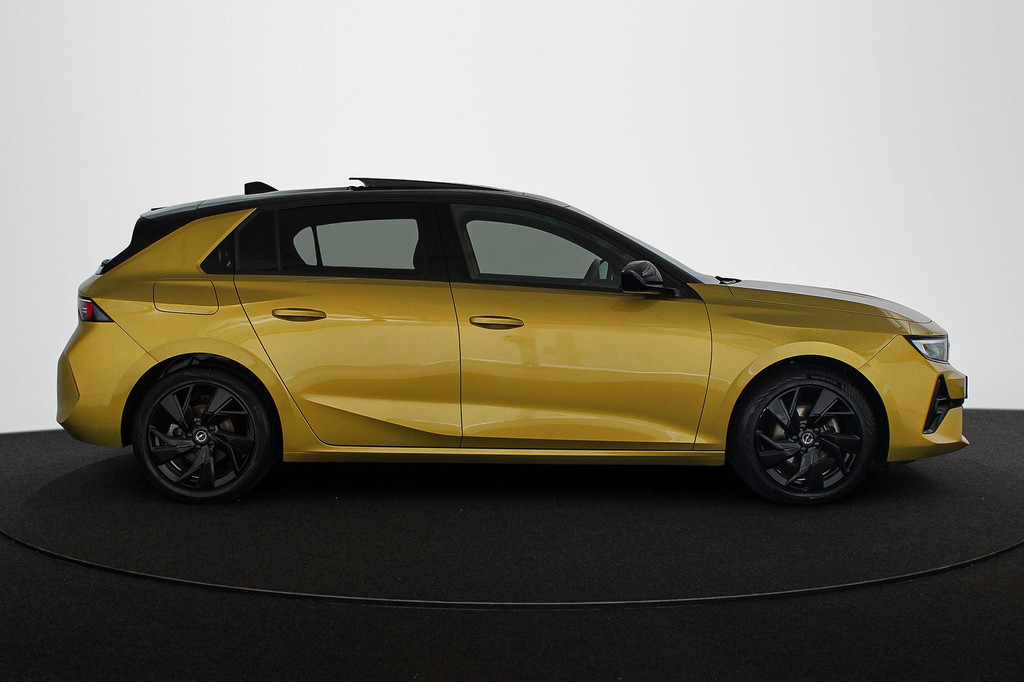 Opel Astra (S747FL) met abonnement