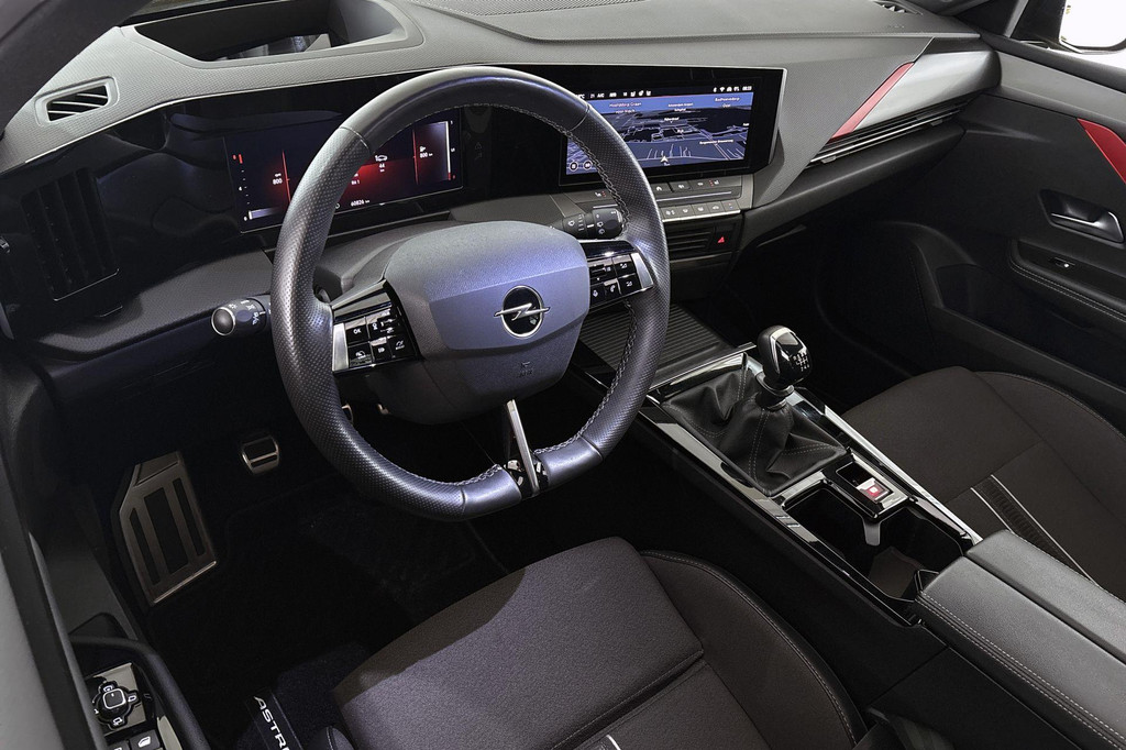 Opel Astra (S747FL) met abonnement