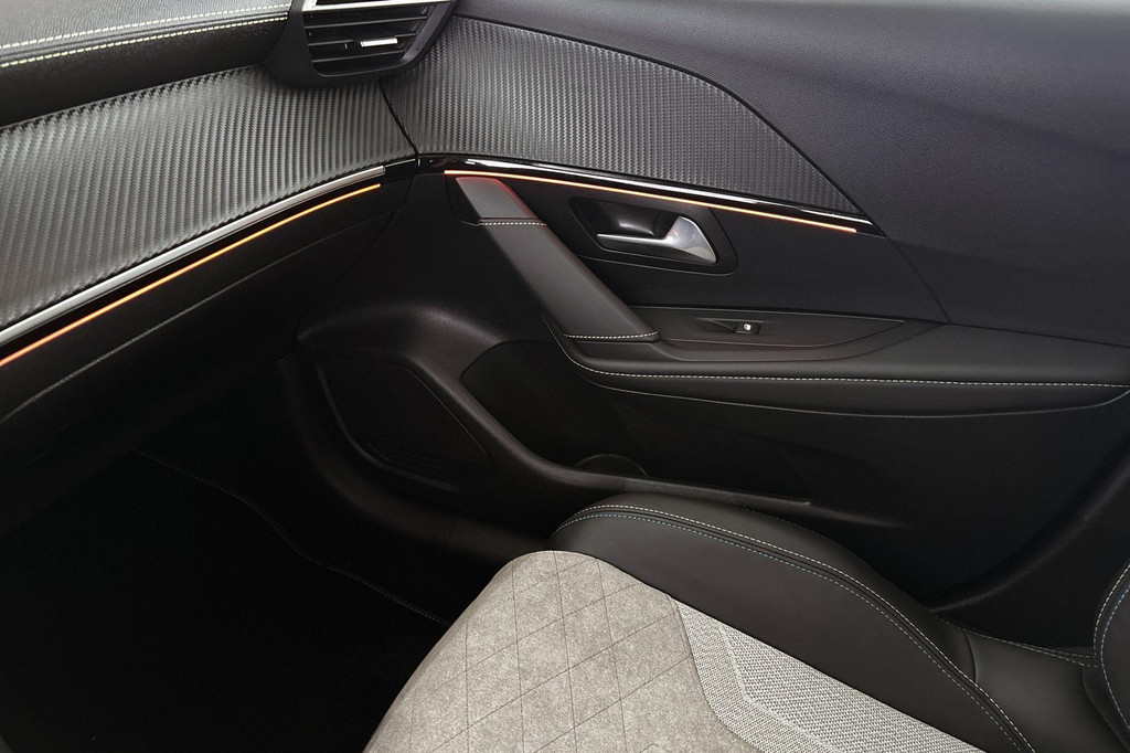 Peugeot e-208 (L306GJ) met abonnement