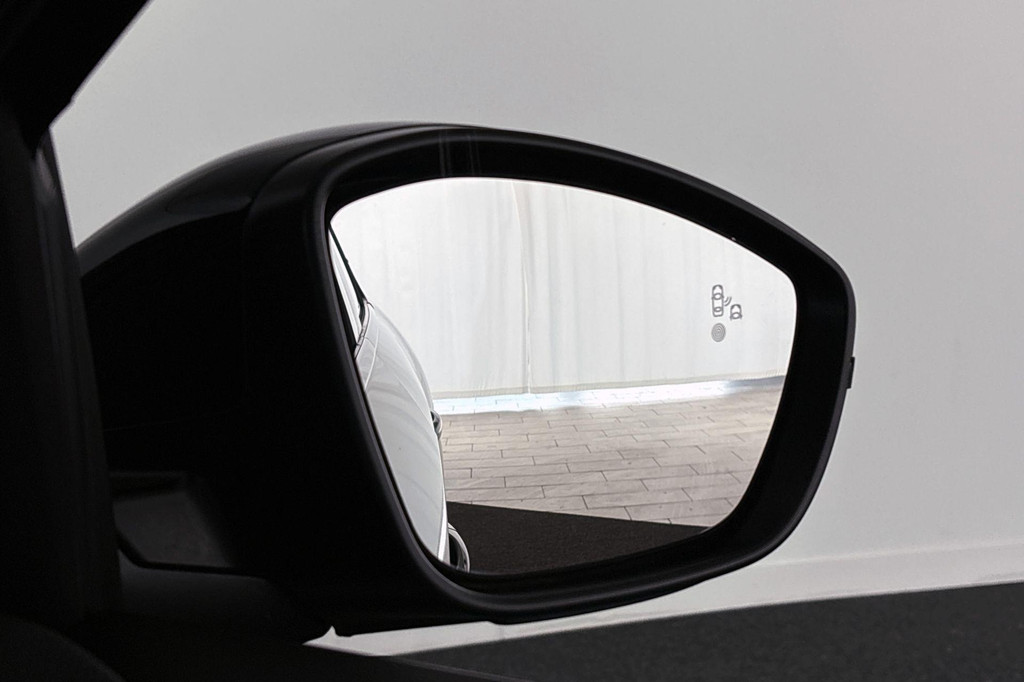 Peugeot e-208 (L306GJ) met abonnement