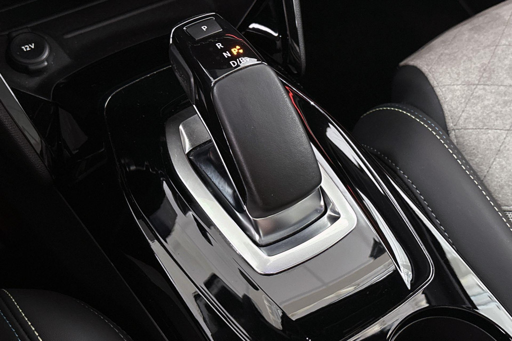 Peugeot e-208 (L306GJ) met abonnement