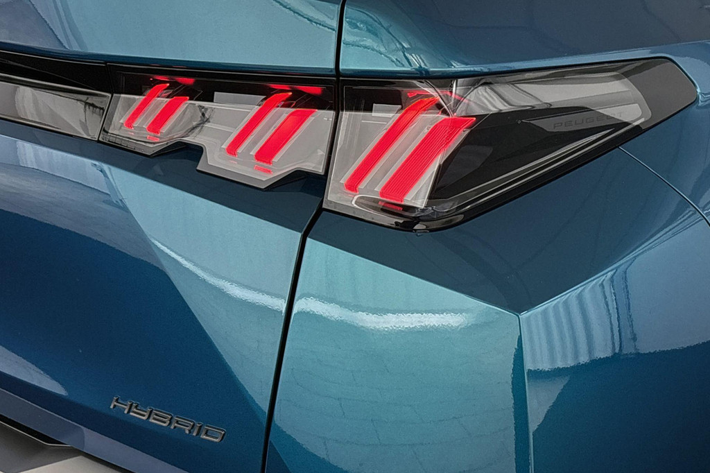 Peugeot 3008 (KFP38V) met abonnement