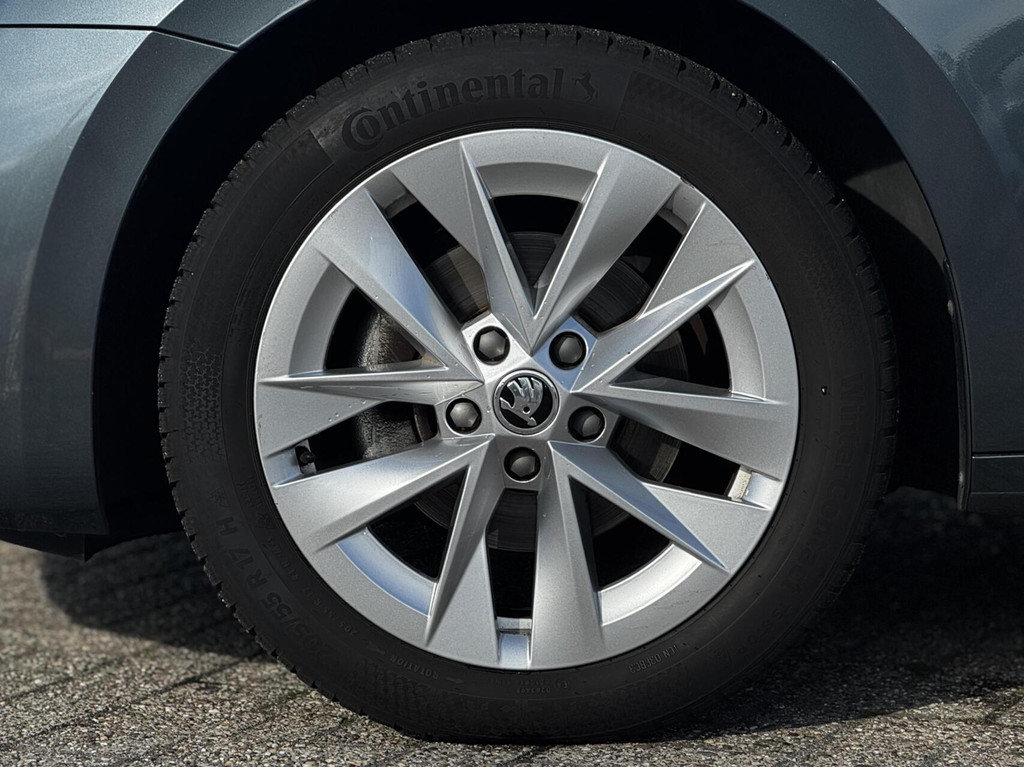 ŠKODA Octavia (K076ZH) met abonnement