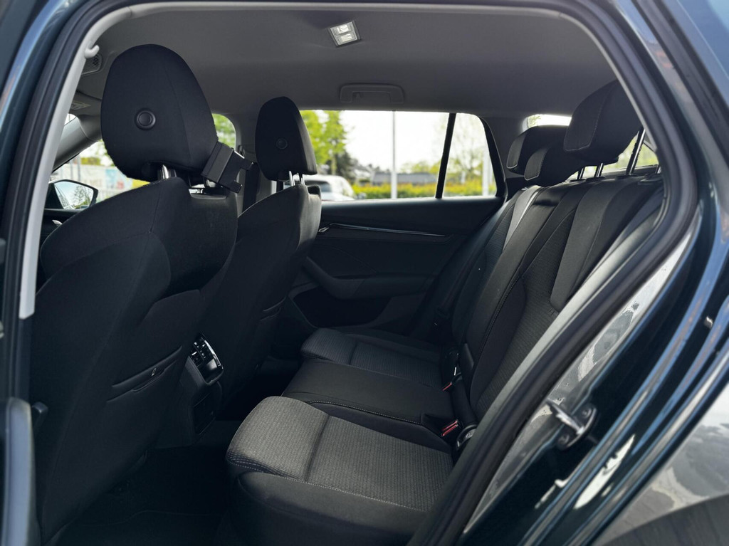 ŠKODA Octavia (K076ZH) met abonnement