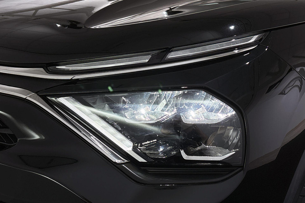 Citroën Ë-C4 (P184SG) met abonnement