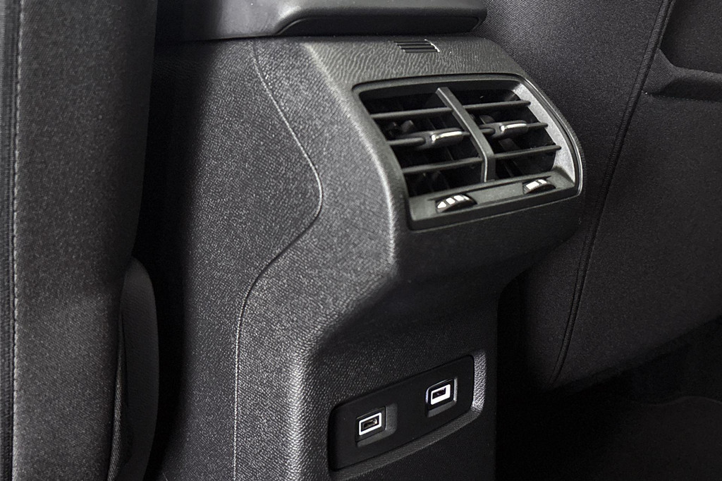 Citroën Ë-C4 (P184SG) met abonnement