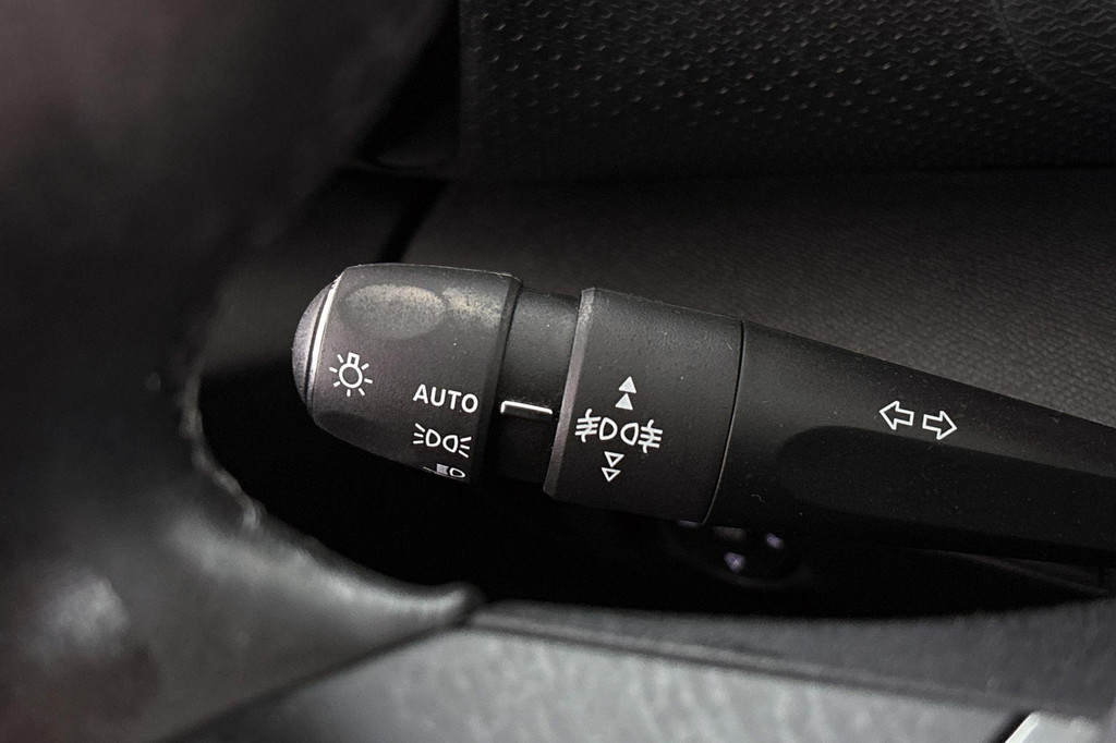 Citroën Ë-C4 (P184SG) met abonnement