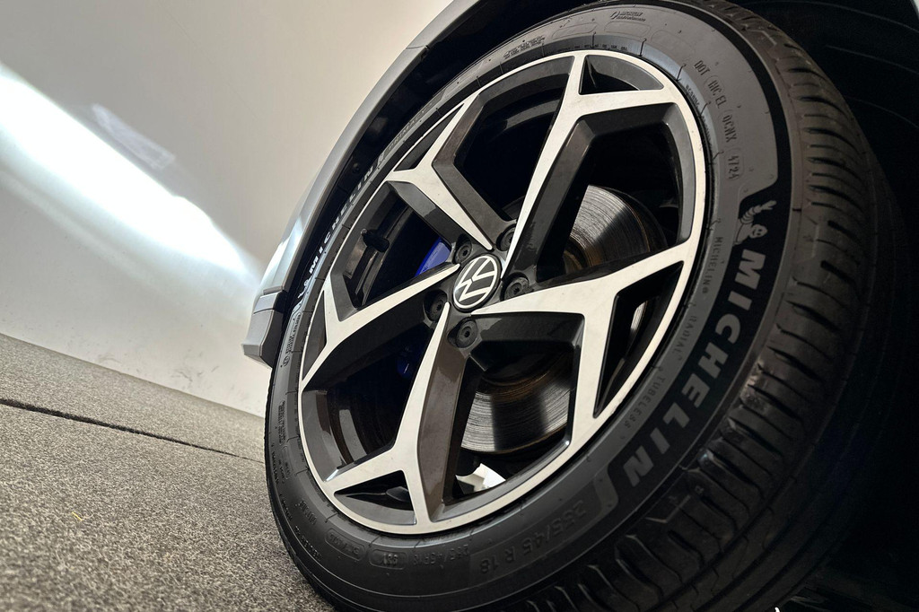 Volkswagen Passat (KGP25X) met abonnement
