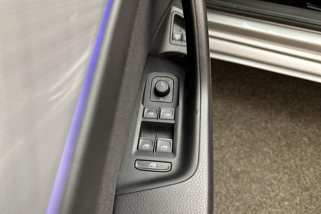 Volkswagen Passat (KGP25X) met abonnement