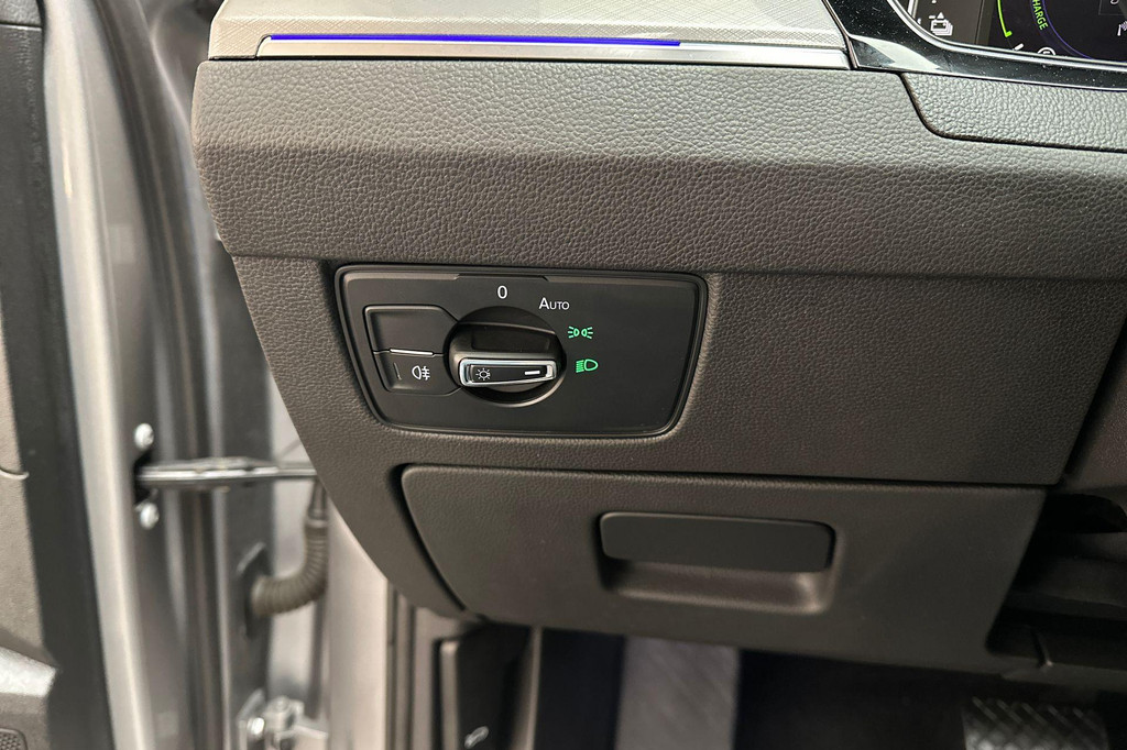 Volkswagen Passat (KGP25X) met abonnement