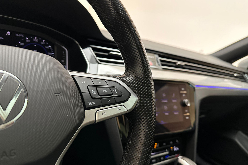 Volkswagen Passat (KGP25X) met abonnement