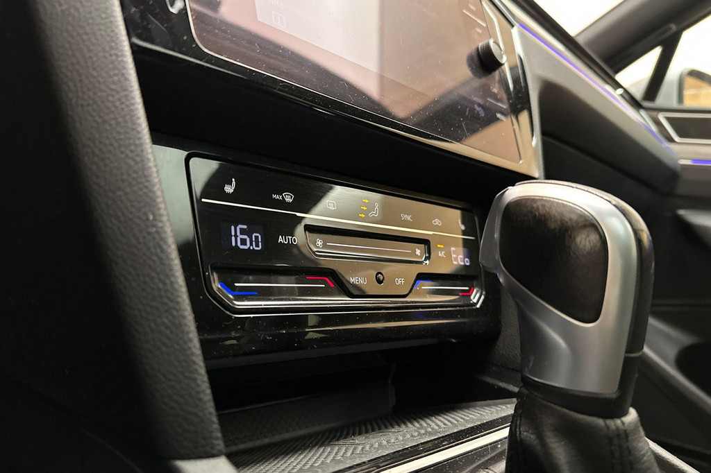 Volkswagen Passat (KGP25X) met abonnement