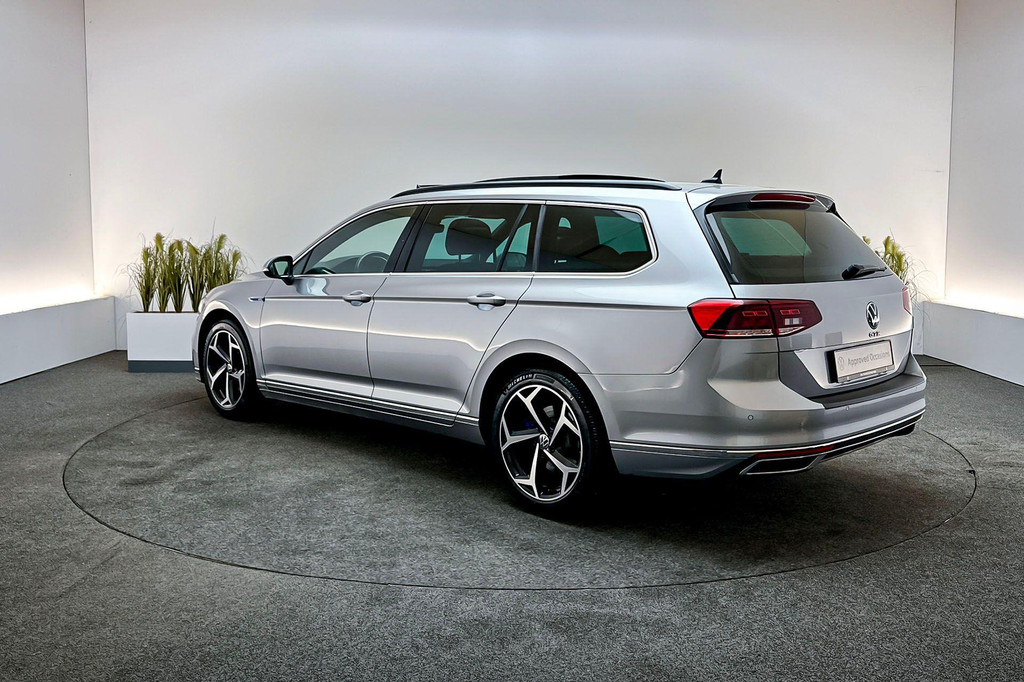 Volkswagen Passat (KGP25X) met abonnement