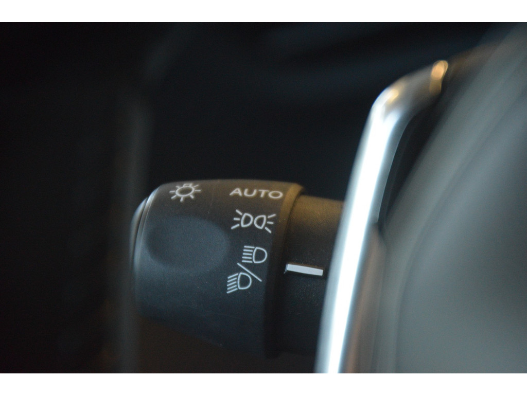 Peugeot 208 (SHORTLEASE-208) met abonnement