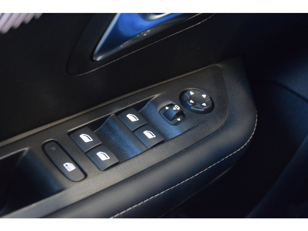 Peugeot 208 (SHORTLEASE-208) met abonnement