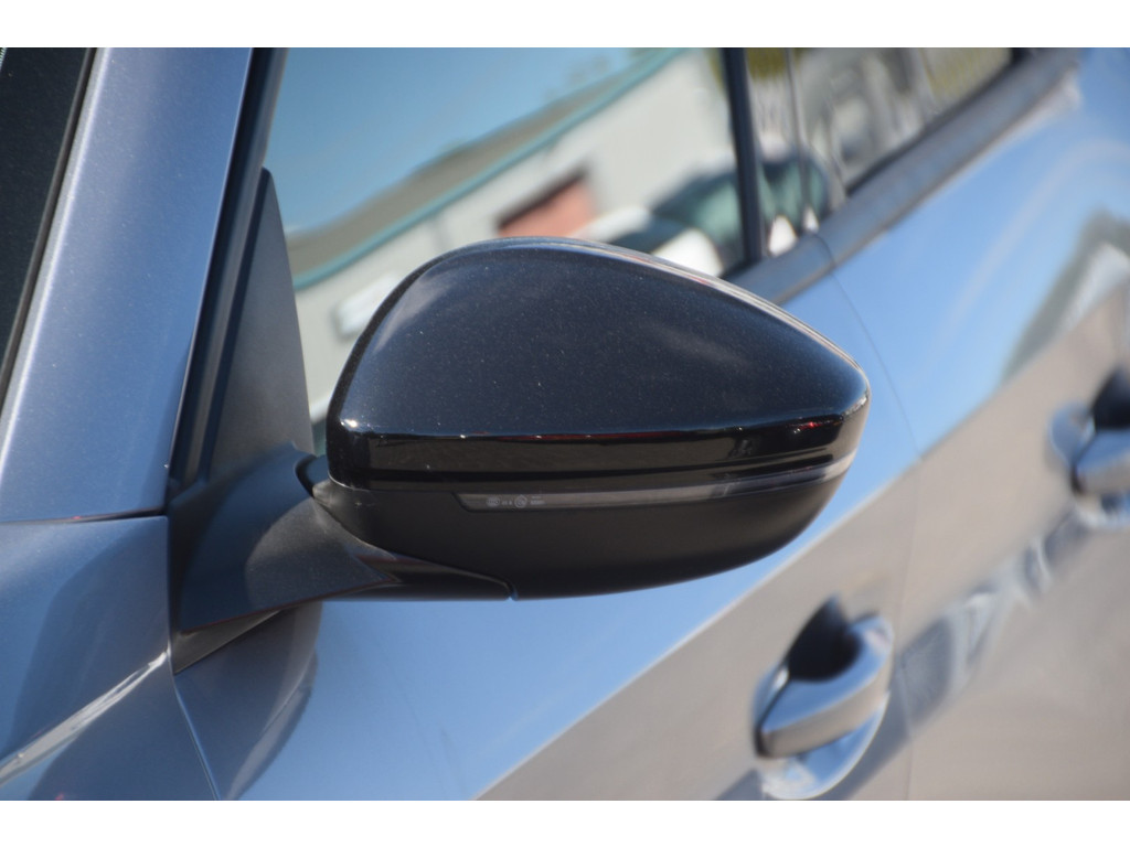 Peugeot 208 (SHORTLEASE-208) met abonnement