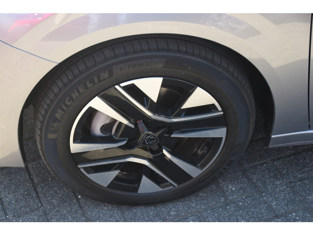 Peugeot 208 (SHORTLEASE-208) met abonnement