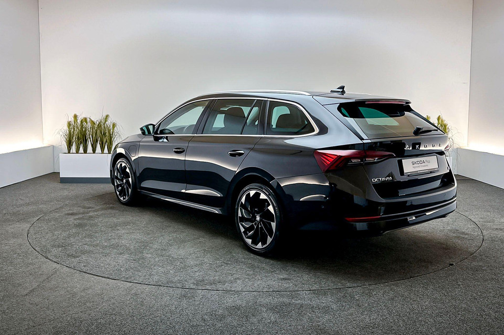 ŠKODA Octavia (KFK50K) met abonnement