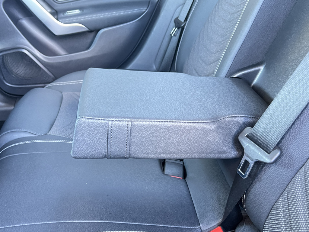 Mercedes-Benz A-Klasse (HFS07X) met abonnement