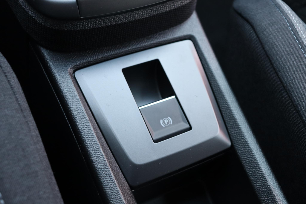 Opel Frontera (JVL82J) met abonnement
