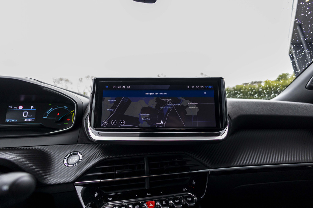 Peugeot e-2008 (X039RP) met abonnement