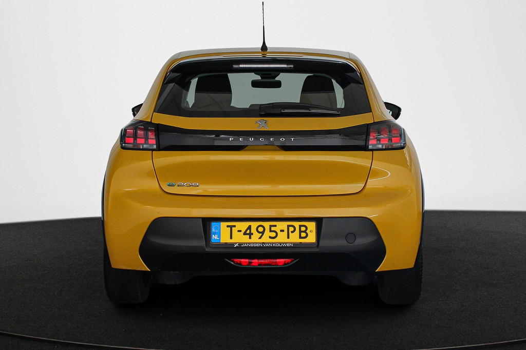 Peugeot e-208 (T495PB) met abonnement