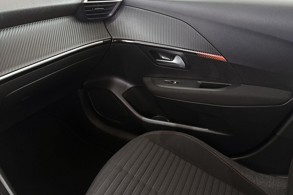 Peugeot e-208 (T495PB) met abonnement